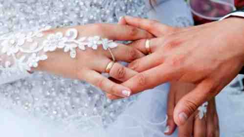 Quelle couleur de robe pour le mariage civil?